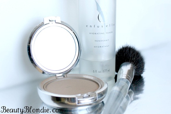 From Glistening to Amazing A Quick one Minute Make Up Tip @ BeautyBlondie.com With Shaklee's Hydrating Toner