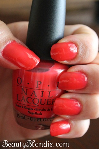 OPI Perfectly painted professional nails at BeautyBlondie.com