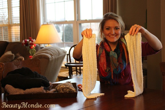 Cut the arms off one of your old sweaters for make your own leg warmers