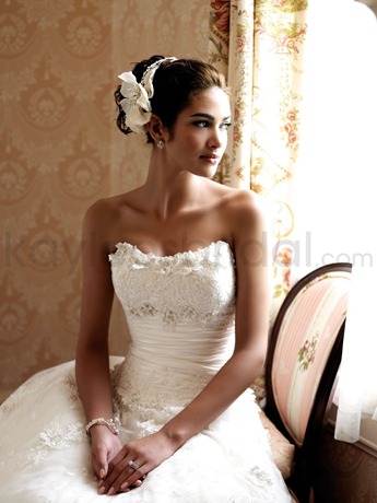 taffeta-softly-curved-neckline-sunburst-pleated-bodice-ball-gown-wedding-dress Beauty