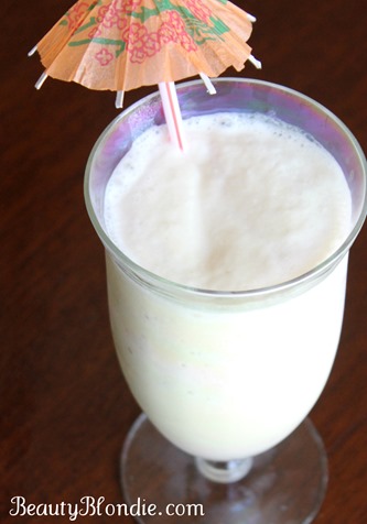 I could totally go for a Pina Colada Smoothie, its health and yummy!