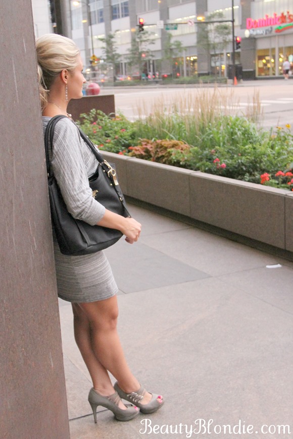 Chilling in Chicago in a Simple and Sleek Dress