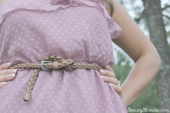 I love this small braided belt with this pink dress