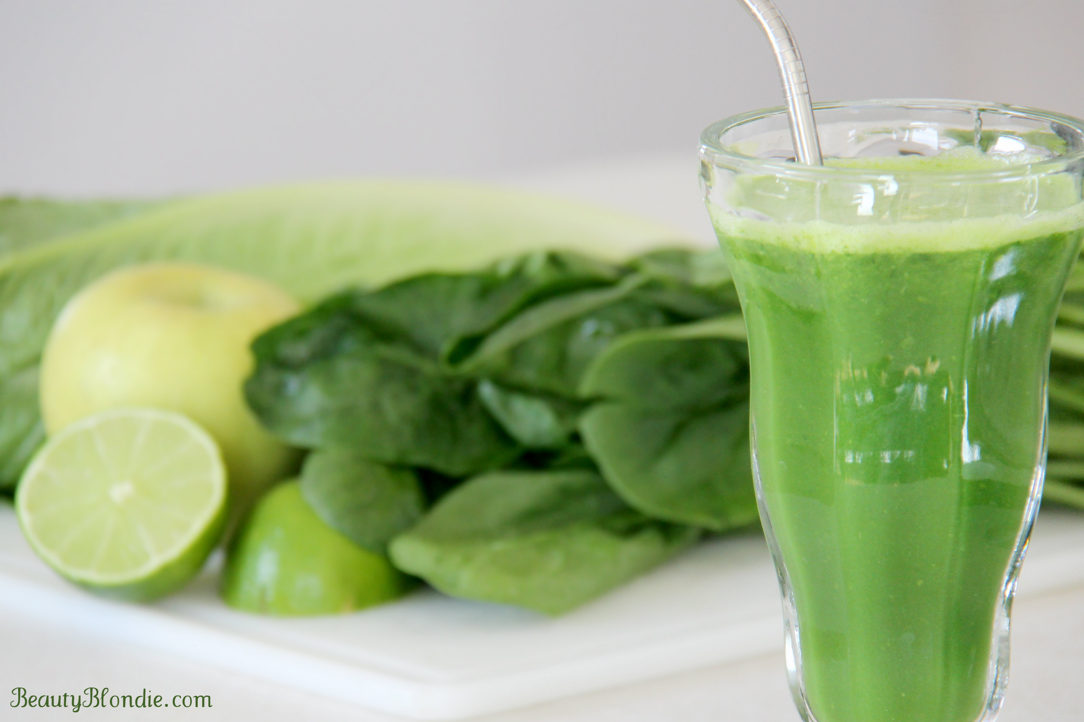 Green St Patrick’s Day Juice {Juicing}
